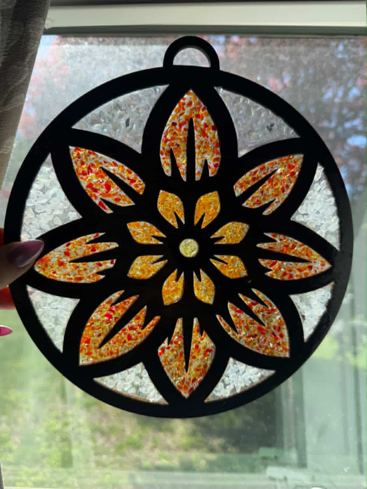 Faux Stained Glass Suncatcher @ Betty Lou's | May 28th @7PM